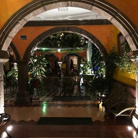 Parador San Sebastian De Aparicio 圣米格尔－德阿连德 外观 照片